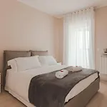 Fenice L Bb דירה טריאסטה