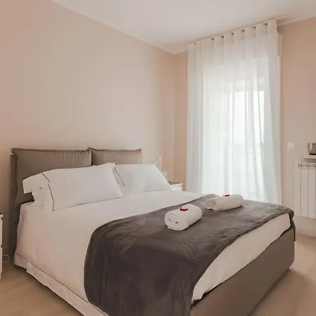Fenice L Bb Apartment Trieste